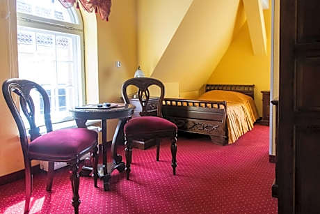 Economy Twin Room