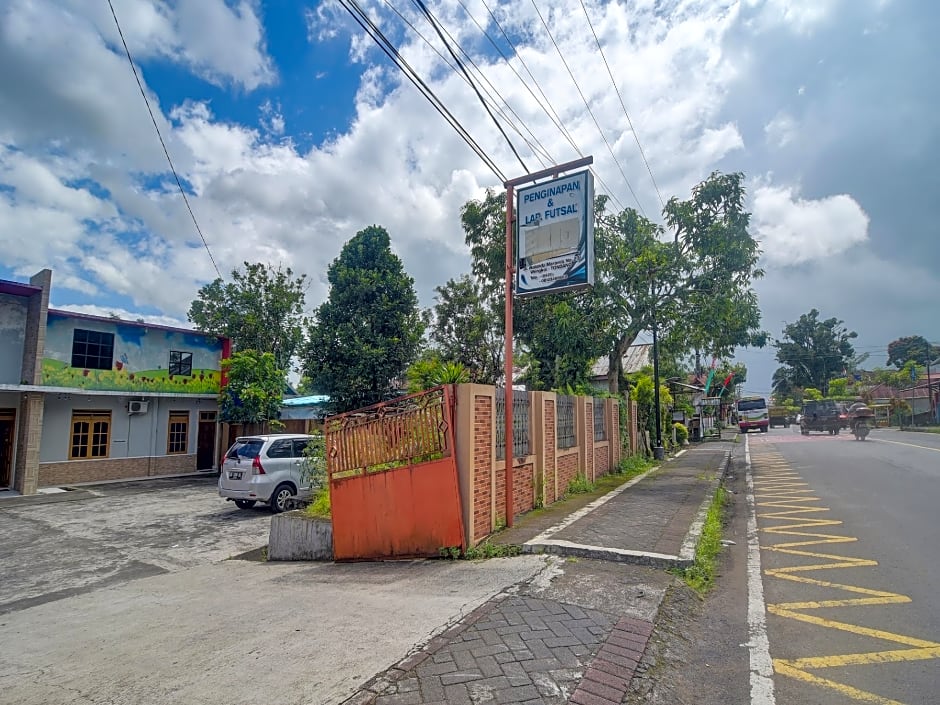 OYO 92041 Hotel Borneo