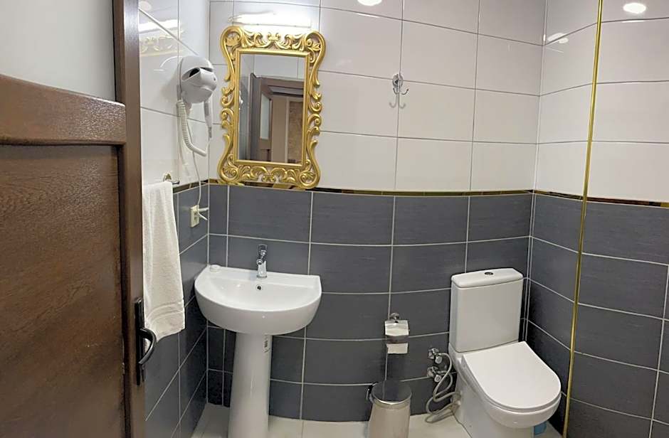 HOTEL ÜMİT YENİKAPI