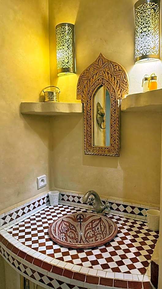 Riad Dada Mouss & Suites