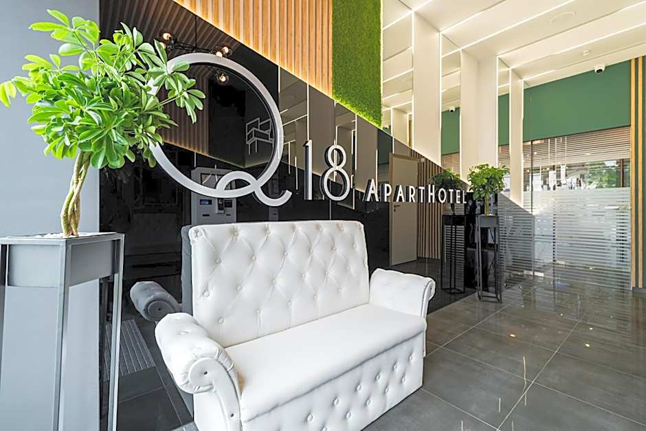 Q18 ApartHotel