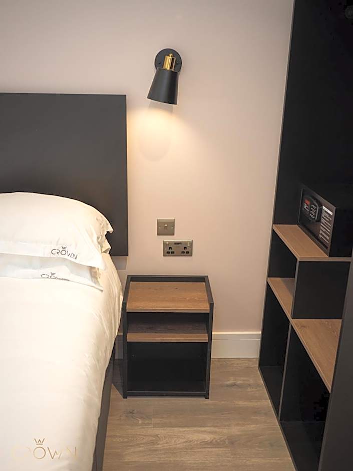 Crown Hotel