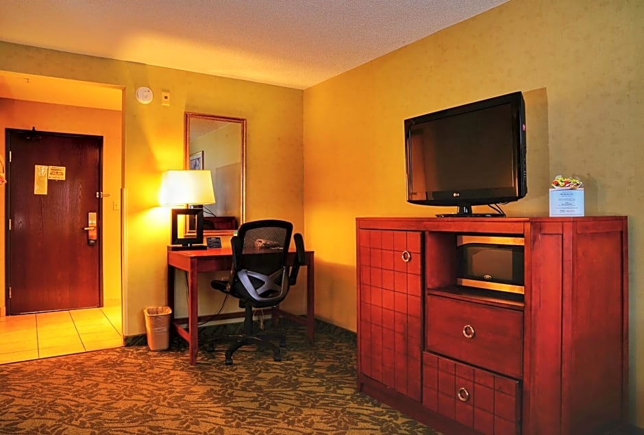 Baymont by Wyndham Grand Rapids N/Walker
