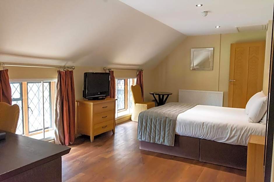 Great Hallingbury Manor