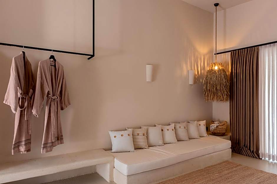 GAIA Alaçatı BY THE SEA - Adult Only