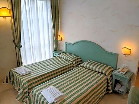 Twin Room with Balcony