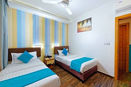 Deluxe Twin Room (Free Return Airport Transfer and 10% off on Food & Beverage)