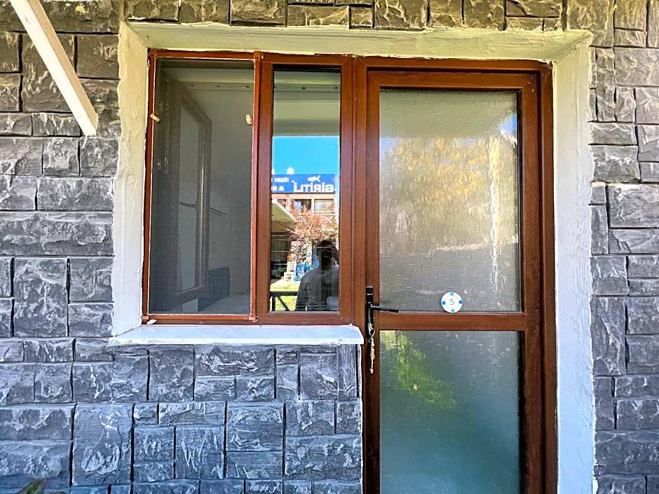 Giritli Rum Meyhanesi & Butik Otel