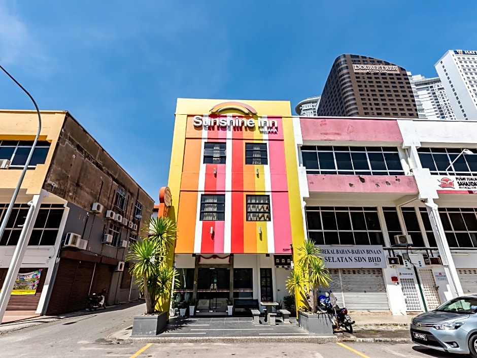 Photo 1 of 41 of Sunshine Inn Melaka