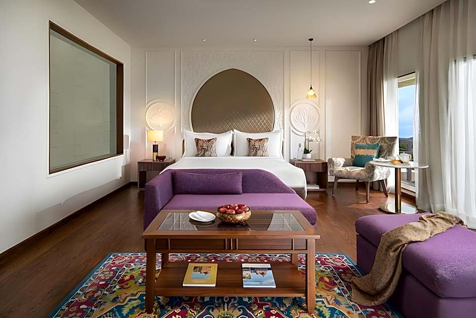 Taj Dal View, Srinagar