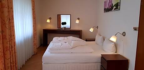 Large Double Room with Balcony