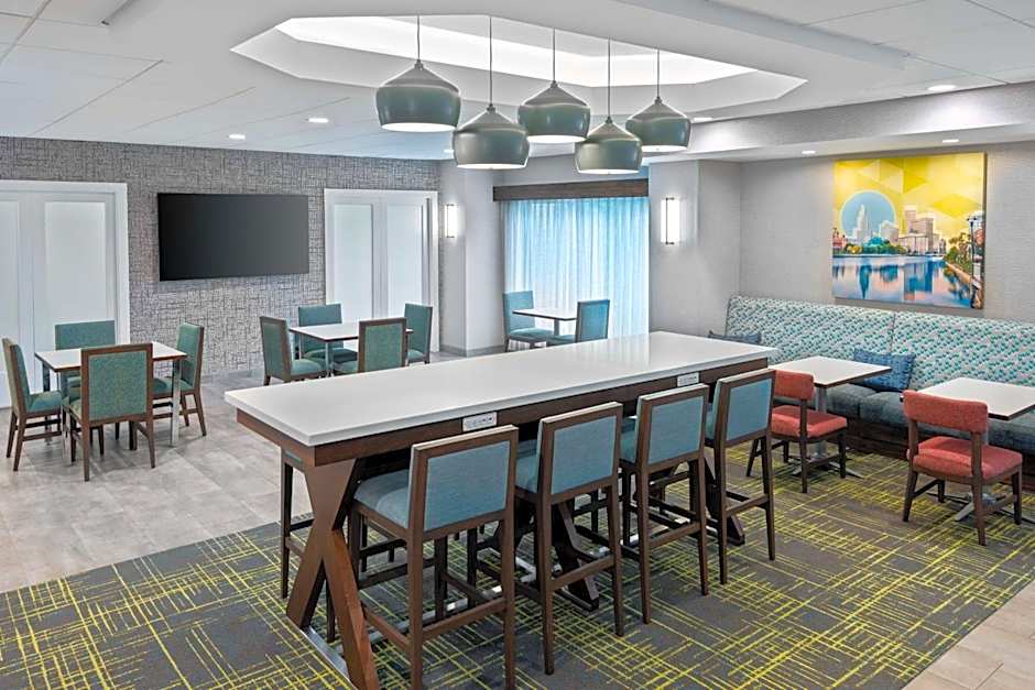 Hampton Inn By Hilton Coventry-Warwick Area