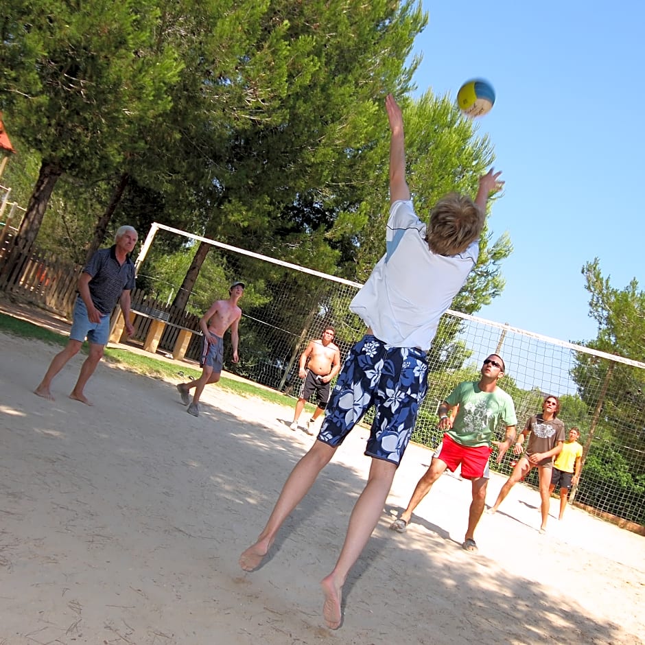 Valentin Grand Park Suite Hotel