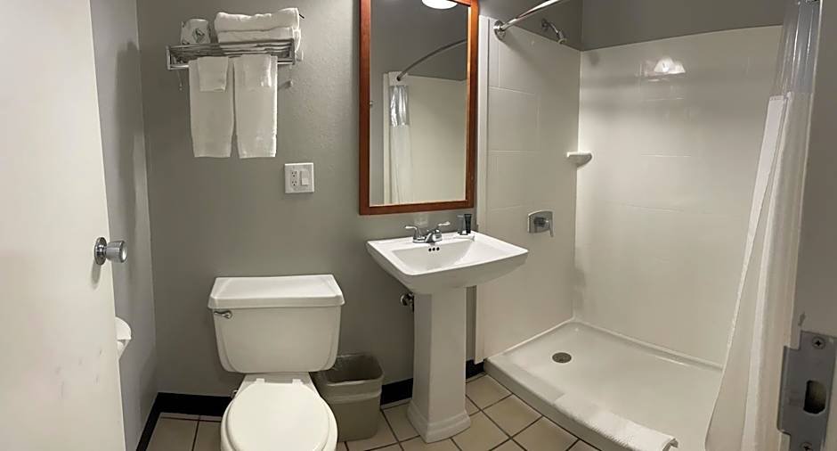 Carolina Pine Inn near Southern Pines-Pinehurst