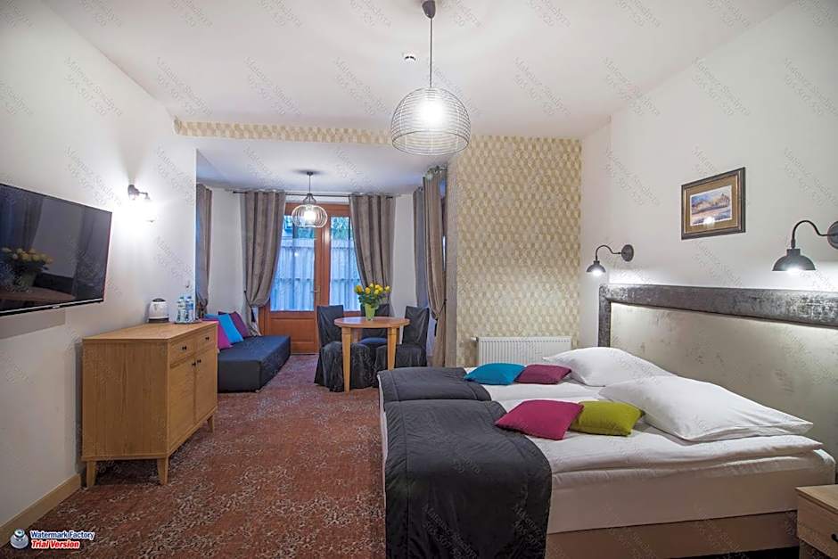 Hotel Dwa Księżyce