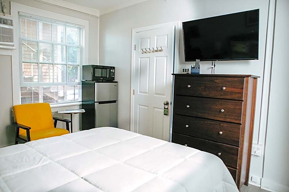 The Provincetown Hotel at Gabriel's