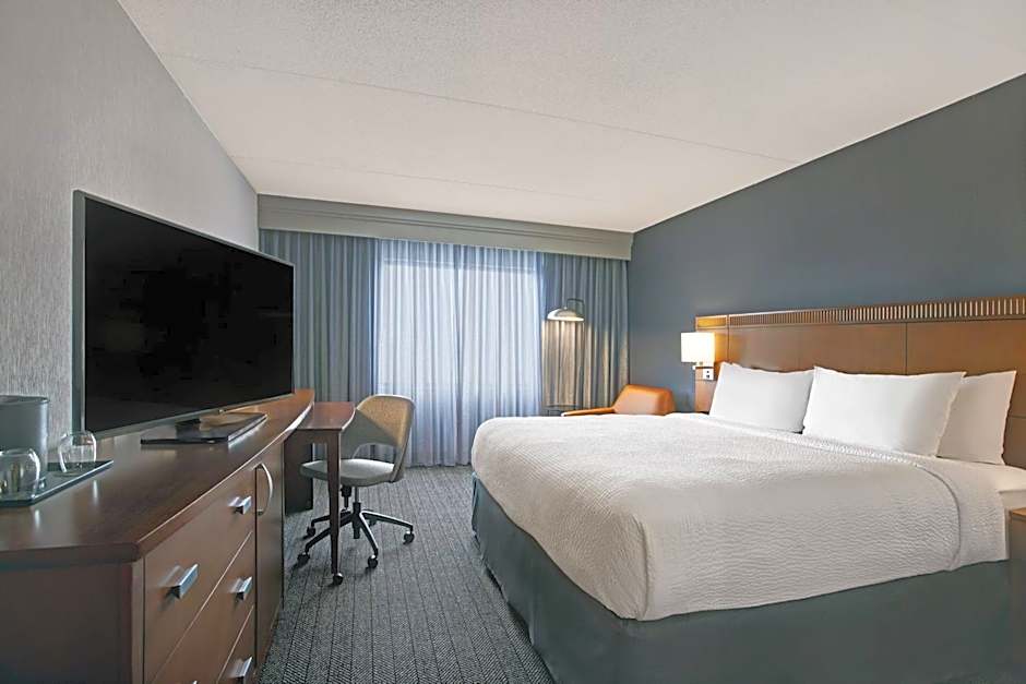 Courtyard by Marriott Chicago Elmhurst/Oakbrook Area