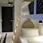 Nihao Cafe Hotel