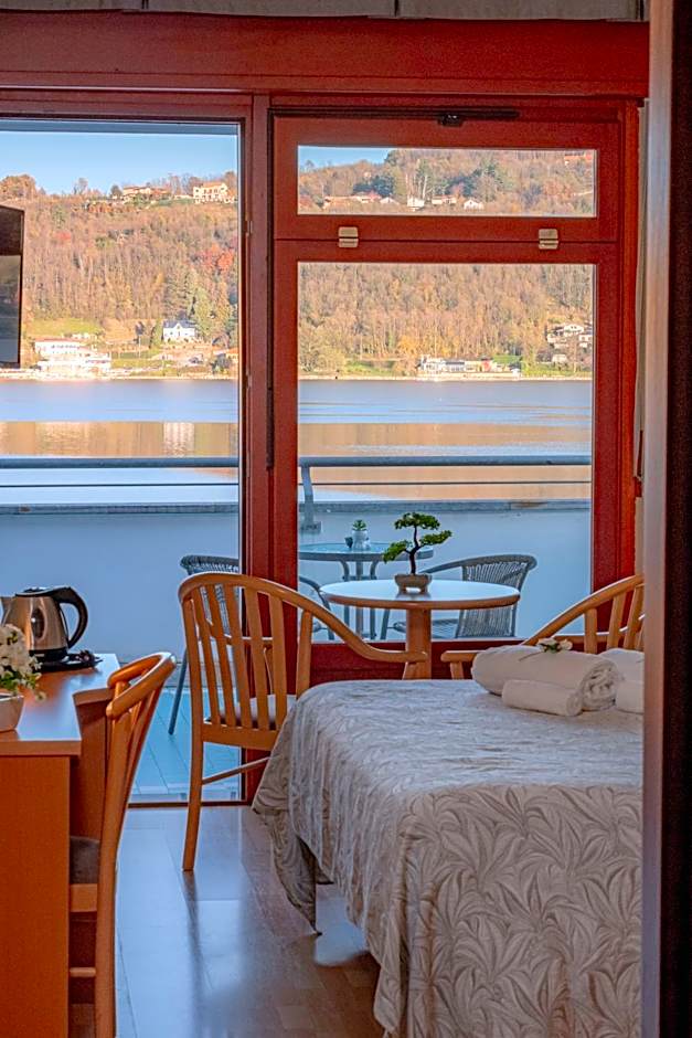 Hotel Chalet del Lago