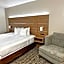 Estherville Hotel & Suites