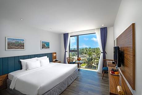 Deluxe Double or Twin Room with Garden View