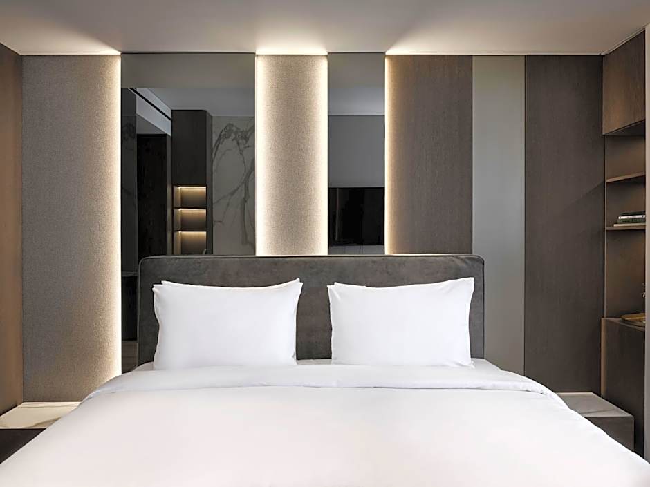 Nur Edge Aparthotel - Acropolis Skyline