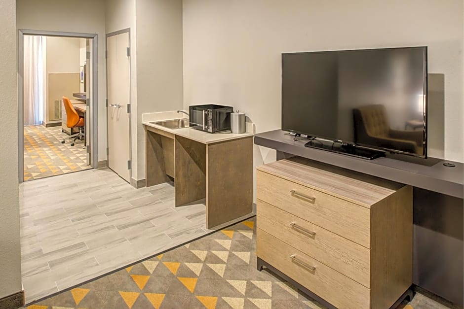 Holiday Inn Hotel & Suites Houston West - Katy Mills By IHG