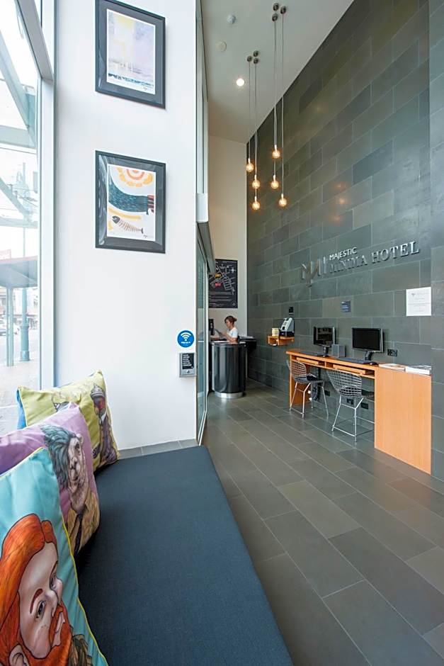 Majestic Minima Hotel