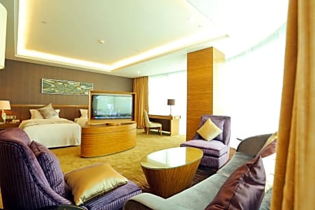 Executive Deluxe Double Room