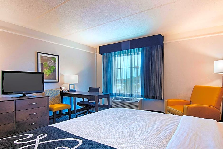 La Quinta Inn & Suites by Wyndham Atlanta Conyers