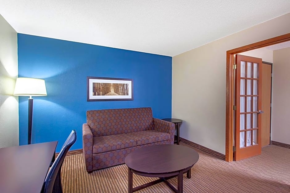 AmericInn by Wyndham Mankato Event Center near MSU