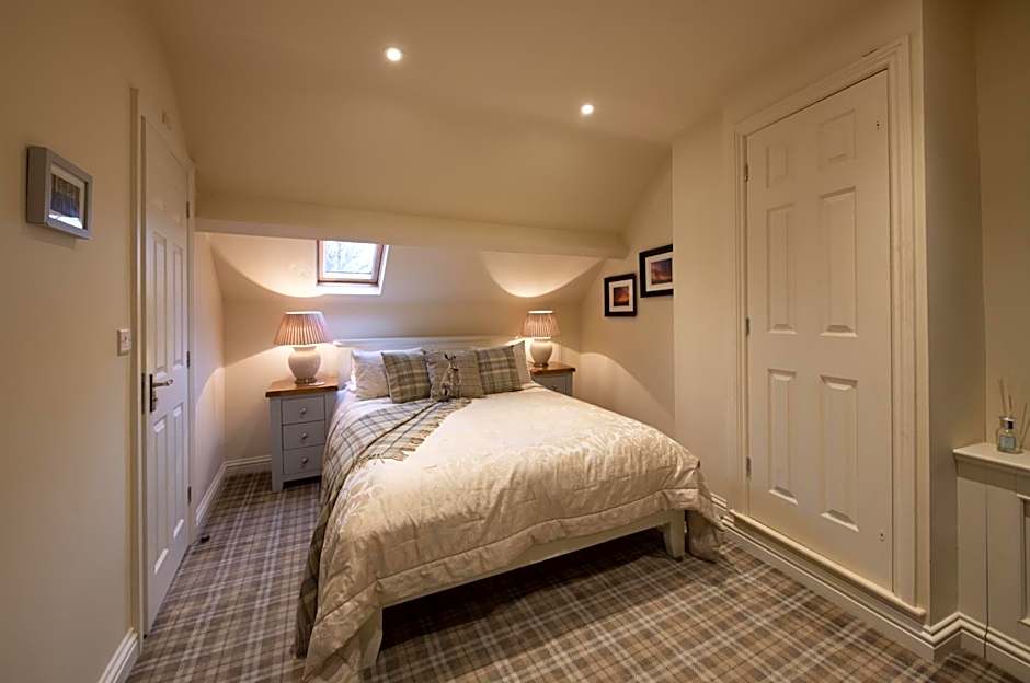 The Moon Inn at Stoney Middleton