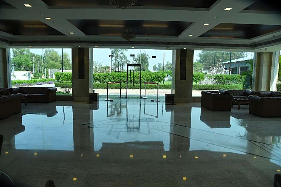 Opulent By Udman Chattarpur