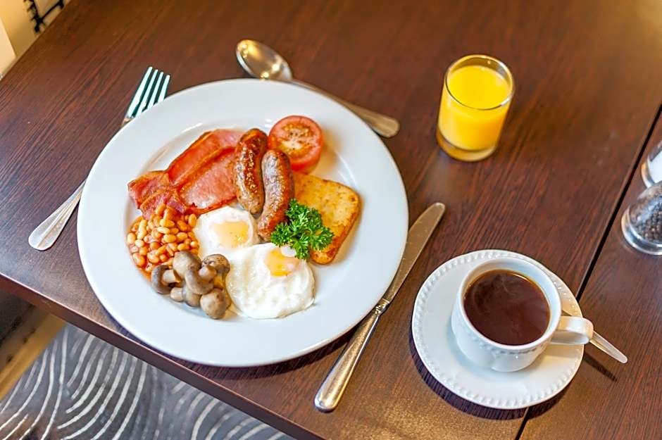 12 London Street Apartments