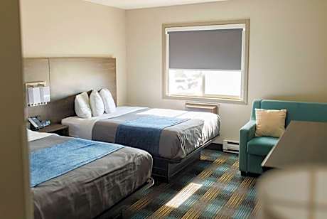 Suite with Two Queen Beds - Mobility Access/Non-Smoking