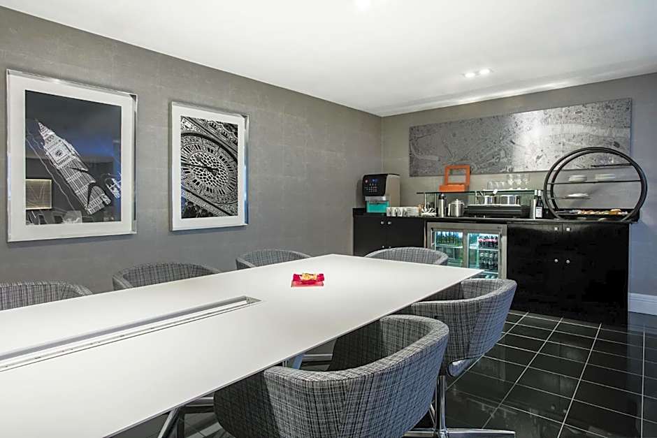 Crowne Plaza London Ealing By IHG