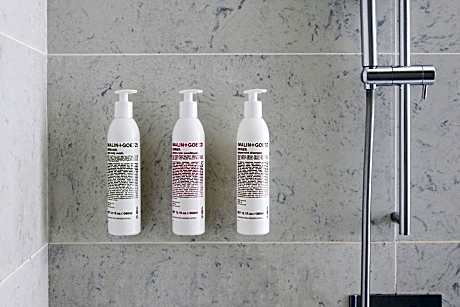 Balcony Junior Suite, 1 Bedroom Suite, 1 King, Balcony