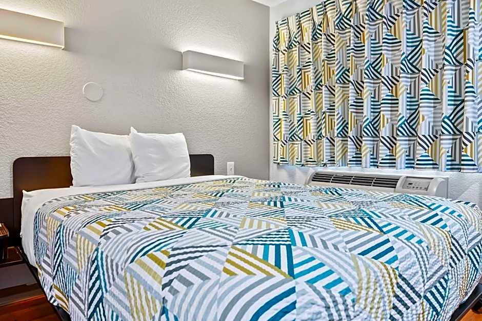 Motel 6 Ventura Beach