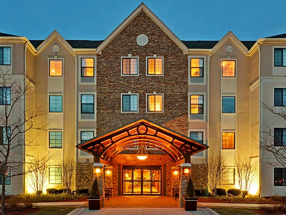 Staybridge Suites Glenview By IHG