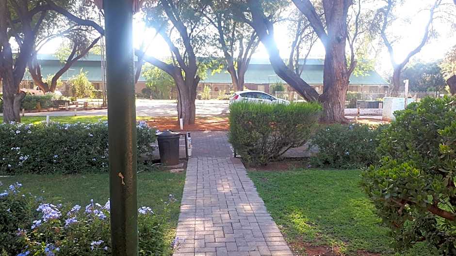 Gum Tree Lodge Backpackers