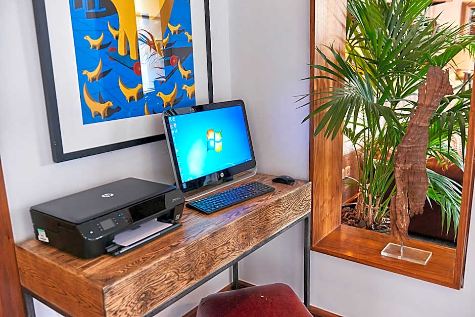 Staybridge Suites Liverpool By IHG