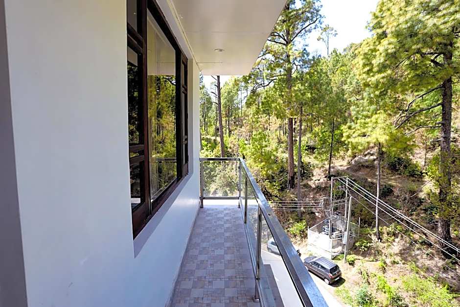 The Hoften Blue Magnets, Dalhousie