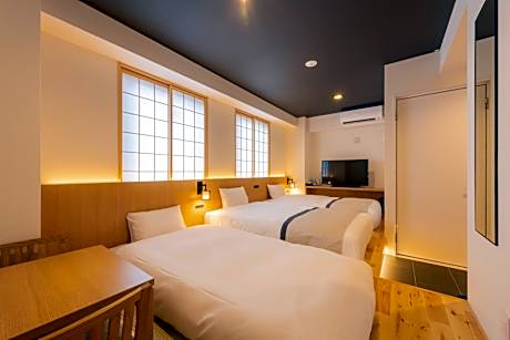 Japanese Modern Twin Room
