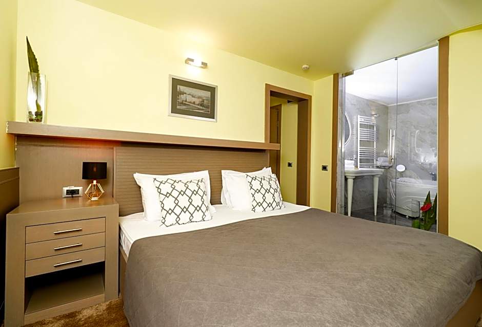 Garni Hotel Leopold I