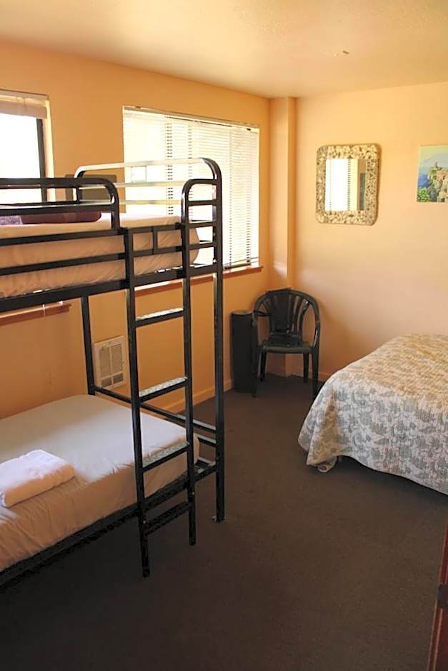 Ashland Commons Hostel