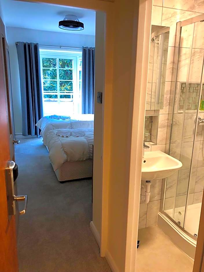 Vincent House London Residence