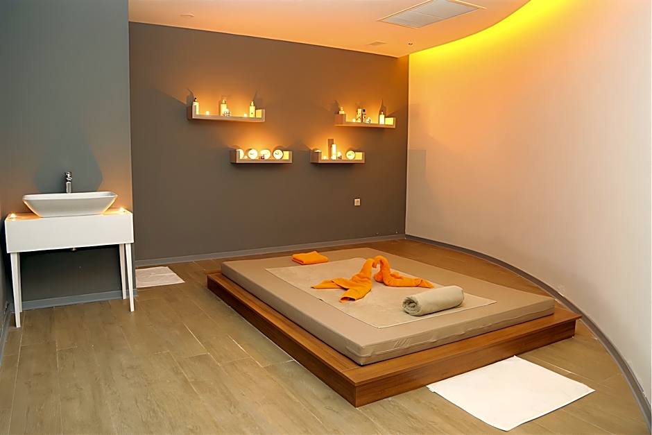 Turunc Premium Hotel