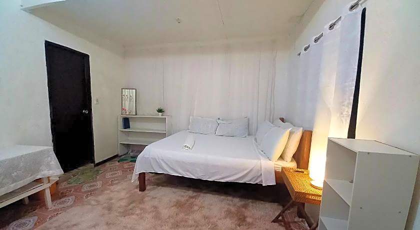 Casa de Viajeros 600mbps spacious 5 minutes to the beach