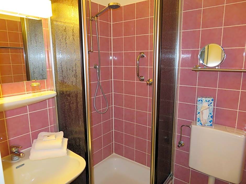 Hotel zum Rosenteich