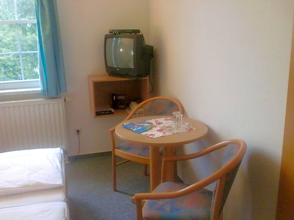 Hotel & Restaurant "Zum Firstenstein"